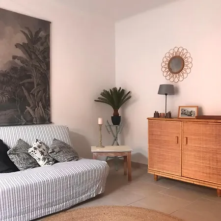 Le Bennett, T2 à 200 Mètres Des Plages *