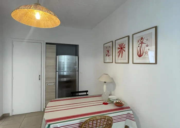 Le Bennett, T2 à 200 Mètres Des Plages * Mentone