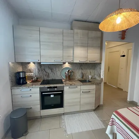 Apartmán Le Bennett, T2 A 200 Metres Des Plages *