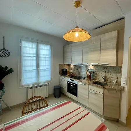 Appartement Le Bennett, T2 A 200 Metres Des Plages Menton