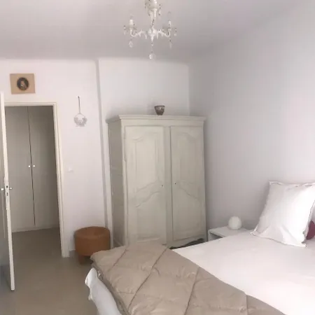 Le Bennett, T2 A 200 Metres Des Plages